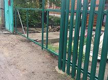 Откатные ворота из евроштакетника г. Семилуки